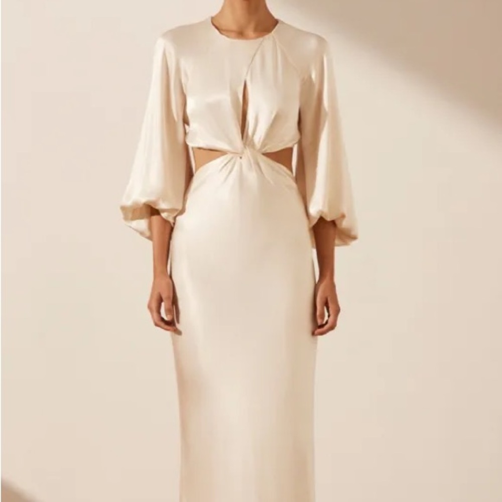 Shona Joy LA LUNE TWIST FRONT CUT OUT MAXI DRESS